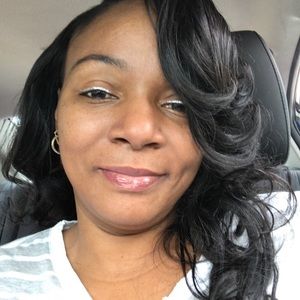 Meet your Posher, Rashida